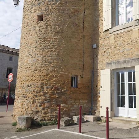 Appartement De La Tour Connaux Exterior photo